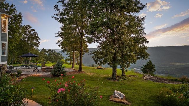 190 Gray Fox Court, Jasper, TN 37347
