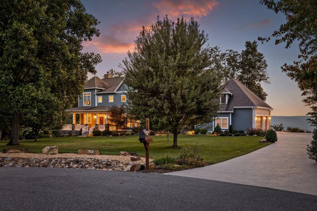 190 Gray Fox Court, Jasper, TN 37347