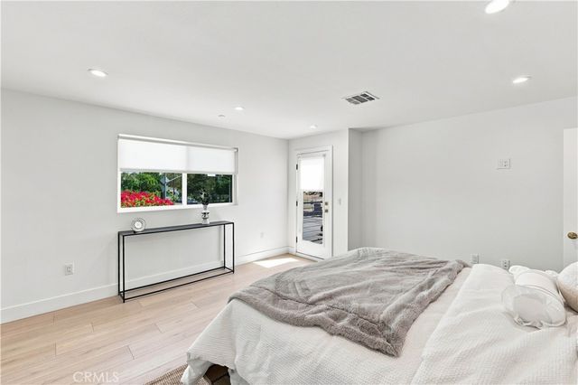 13369 W Cellest Parkway, Pacoima, CA 91331