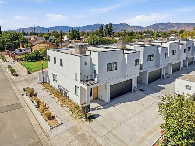 13369 W Cellest Parkway, Pacoima, CA 91331
