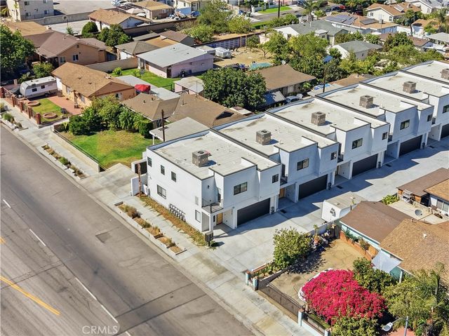 13369 W Cellest Parkway, Pacoima, CA 91331