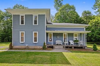 60198 67 1/2 Street, Hartford, MI 49057