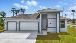 282 Americana Boulevard NW, Palm Bay, FL 32907