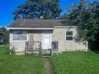 2116 Branch Road, Flint, MI 48506