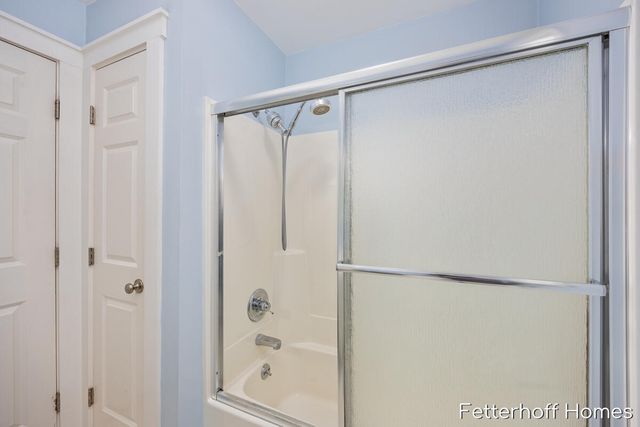 6615 Beech Creek Drive, Fruitport, MI 49415