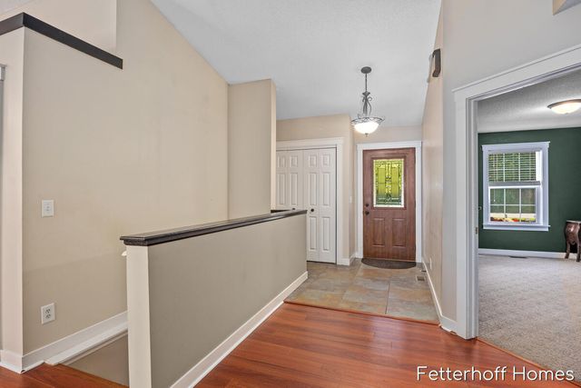 6615 Beech Creek Drive, Fruitport, MI 49415