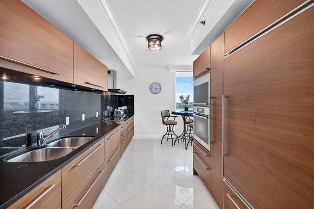 101 S Fort Lauderdale Beach Boulevard 1606, Fort Lauderdale, FL 33316