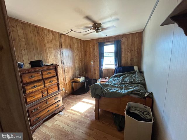 125 COLONIAL, Edgewater Park, NJ 08010