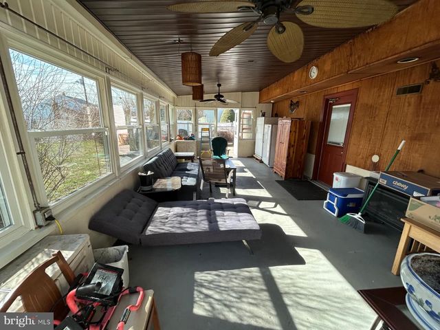 125 COLONIAL, Edgewater Park, NJ 08010