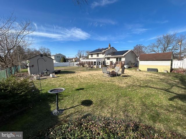 125 COLONIAL, Edgewater Park, NJ 08010