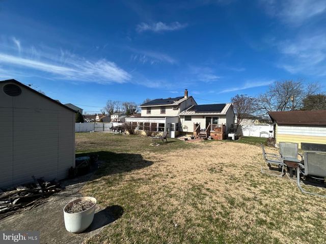 125 COLONIAL, Edgewater Park, NJ 08010