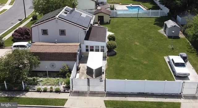 125 COLONIAL, Edgewater Park, NJ 08010