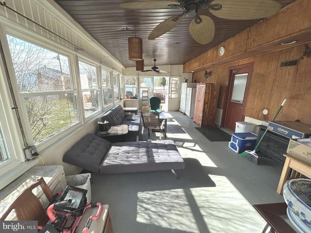 125 COLONIAL, Edgewater Park, NJ 08010