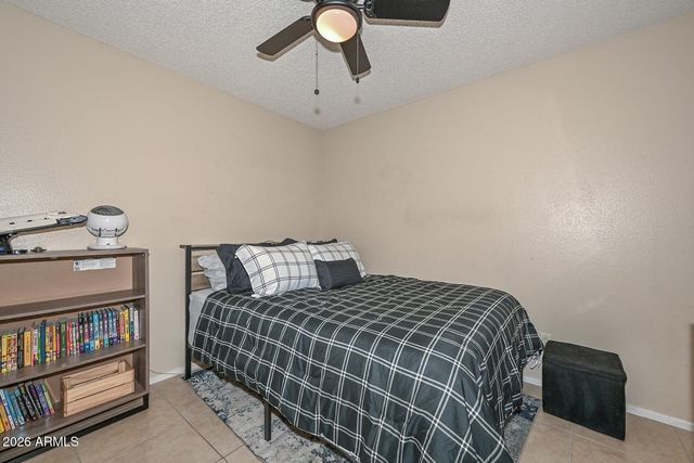 1261 E HARMONY Circle, Mesa, AZ 85204