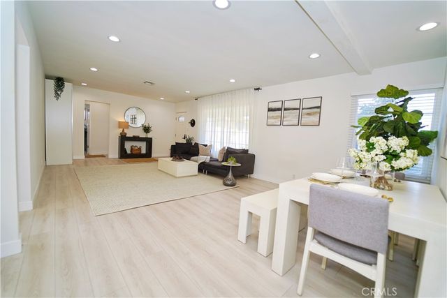 18635 Lanark, Reseda, CA 91335