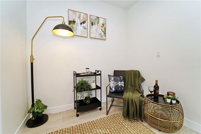 18635 Lanark, Reseda, CA 91335