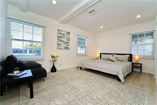 18635 Lanark, Reseda, CA 91335