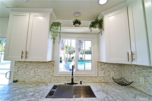 18635 Lanark, Reseda, CA 91335