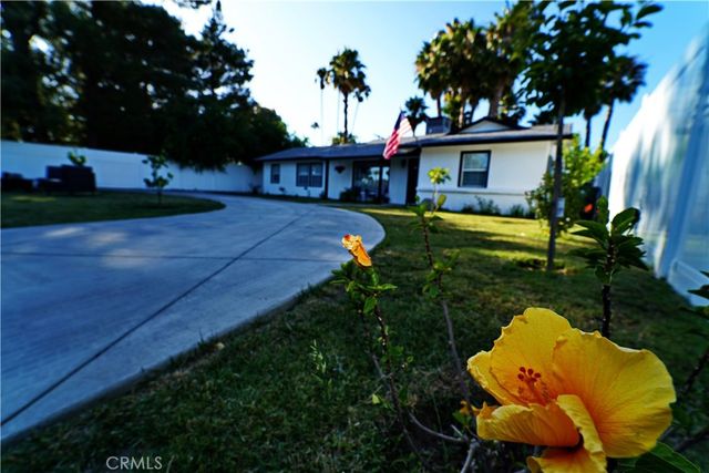 18635 Lanark, Reseda, CA 91335