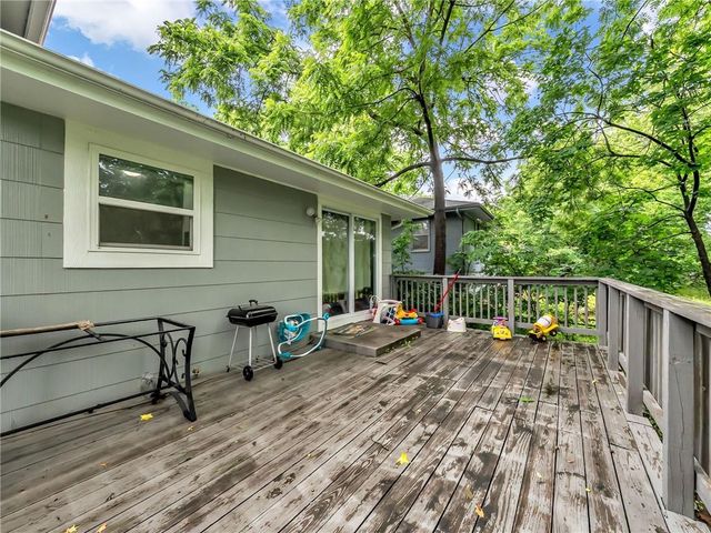 11805 Fuller Avenue, Kansas City, MO 64134