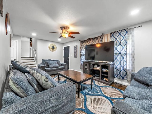 11805 Fuller Avenue, Kansas City, MO 64134