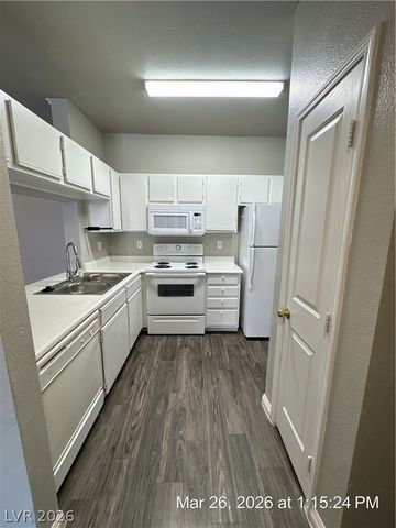 2900 Sunridge Heights Parkway 1016, Henderson, NV 89052