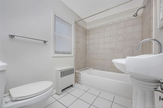 20 Buchanan Avenue, Wheatley Heights, NY 11798