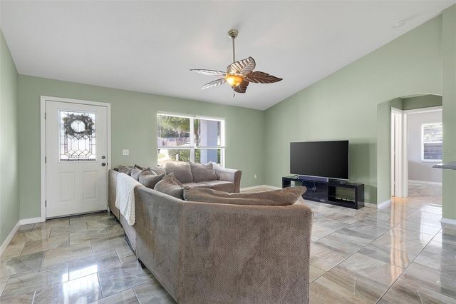 117 GENTLE BREEZE DRIVE, Minneola, FL 34715