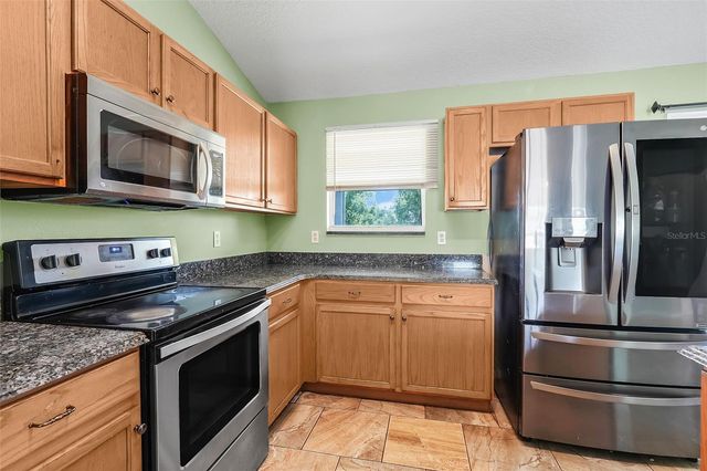 117 GENTLE BREEZE DRIVE, Minneola, FL 34715