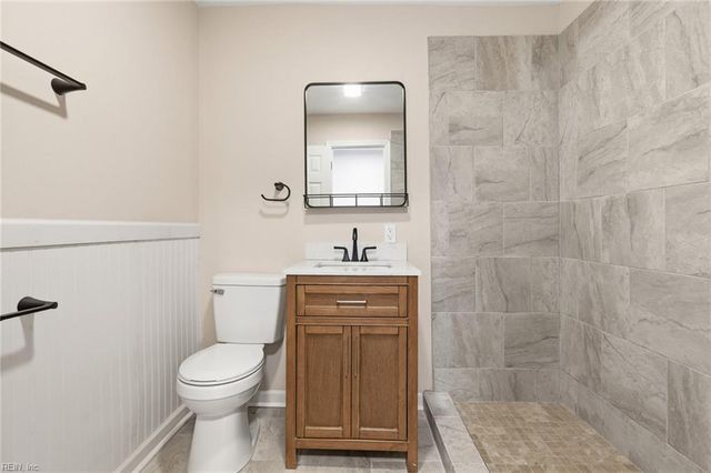 718 Cambridge AVE, Portsmouth, VA 23707