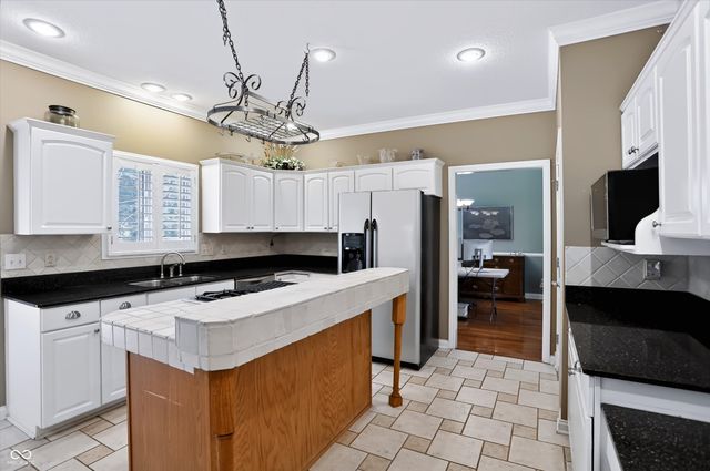 8611 Modesto Court, Indianapolis, IN 46278