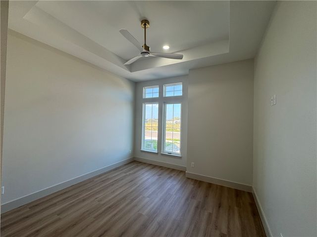 7621 Roman Dr, Corpus Christi, TX 78414