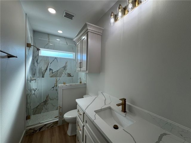 7621 Roman Dr, Corpus Christi, TX 78414