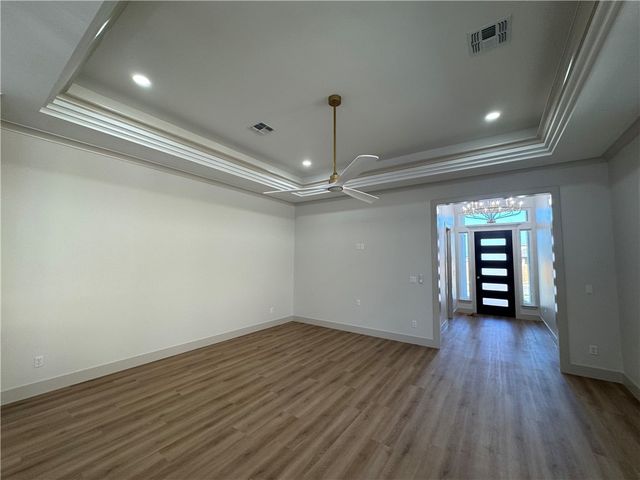 7621 Roman Dr, Corpus Christi, TX 78414