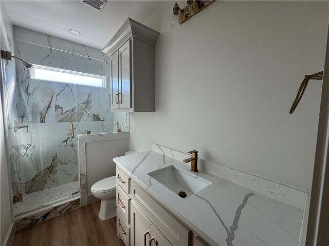 7621 Roman Dr, Corpus Christi, TX 78414