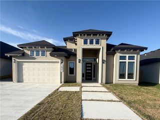 7621 Roman Dr, Corpus Christi, TX 78414