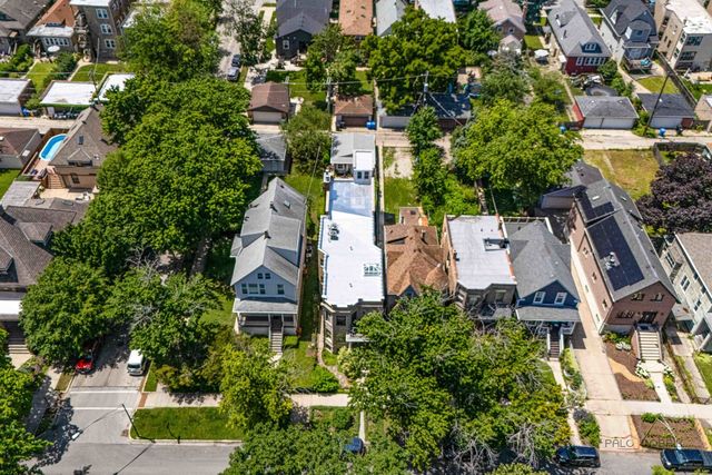 4448 N Tripp Avenue, Chicago, IL 60630