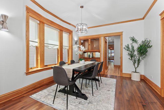 4448 N Tripp Avenue, Chicago, IL 60630