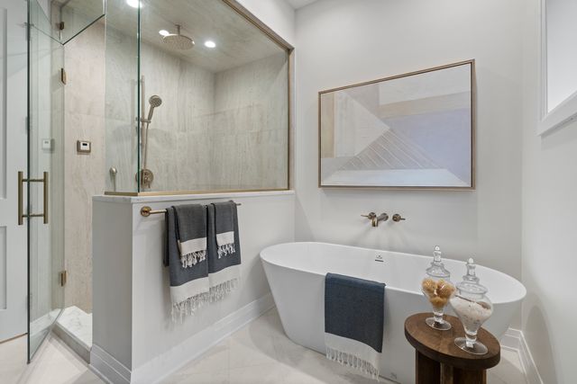 3036 N Sheffield Avenue 3, Chicago, IL 60657