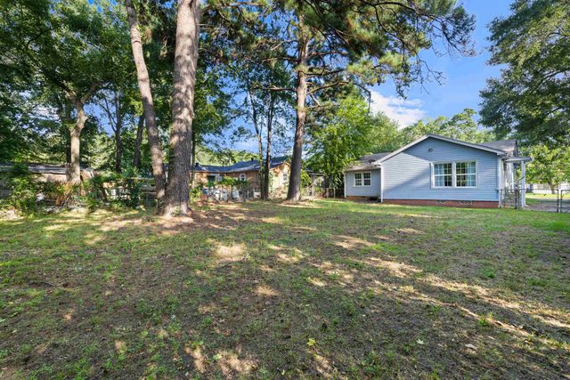 805 Oakdale Ave, Longview, TX 75602