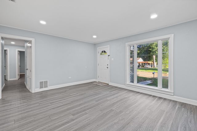 805 Oakdale Ave, Longview, TX 75602