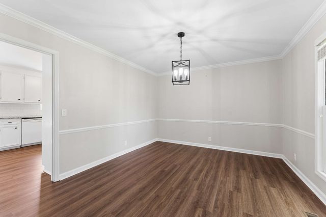1429 Twin Feather Dr, Murfreesboro, TN 37129