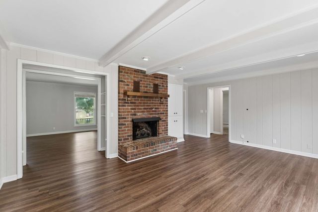1429 Twin Feather Dr, Murfreesboro, TN 37129