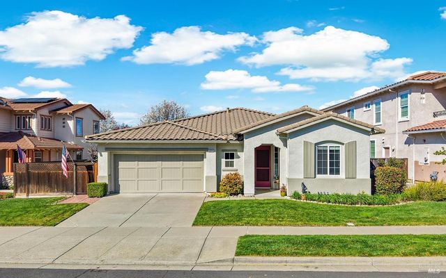 624 Emerald Hills Cir, Fairfield, CA 94533
