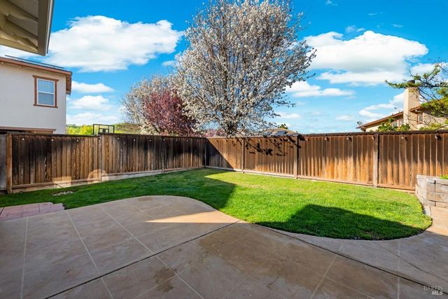 624 Emerald Hills Cir, Fairfield, CA 94533