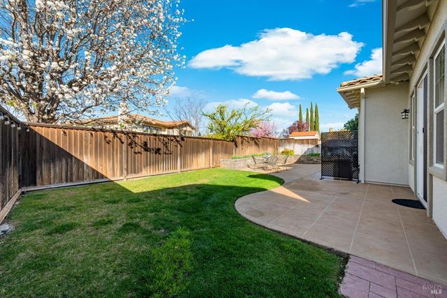 624 Emerald Hills Cir, Fairfield, CA 94533