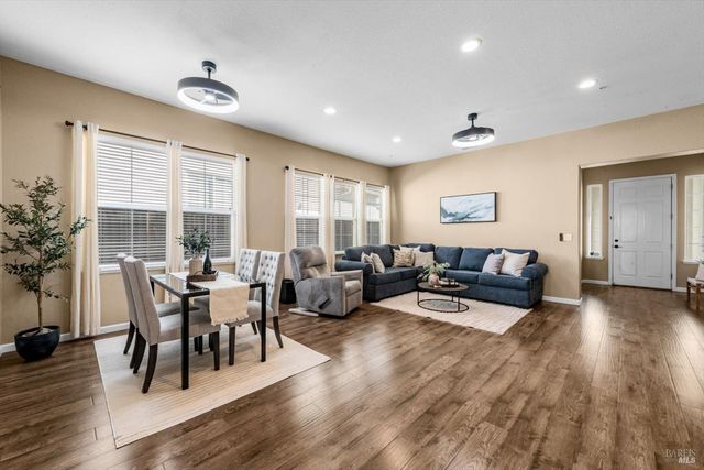 624 Emerald Hills Cir, Fairfield, CA 94533