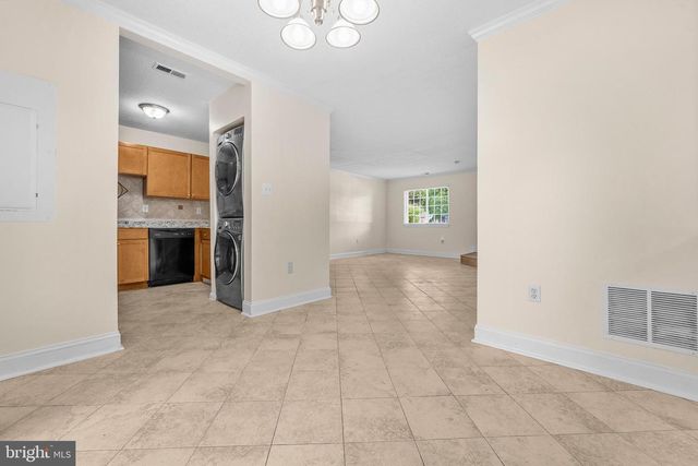 11444 HEREFORDSHIRE WAY, Germantown, MD 20876
