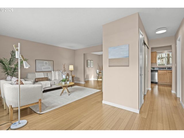 3612 Sw MULTNOMAH Blvd, Portland, OR 97219