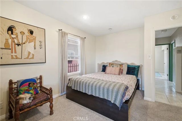 3227 Palm Ave., Lynwood, CA 90262